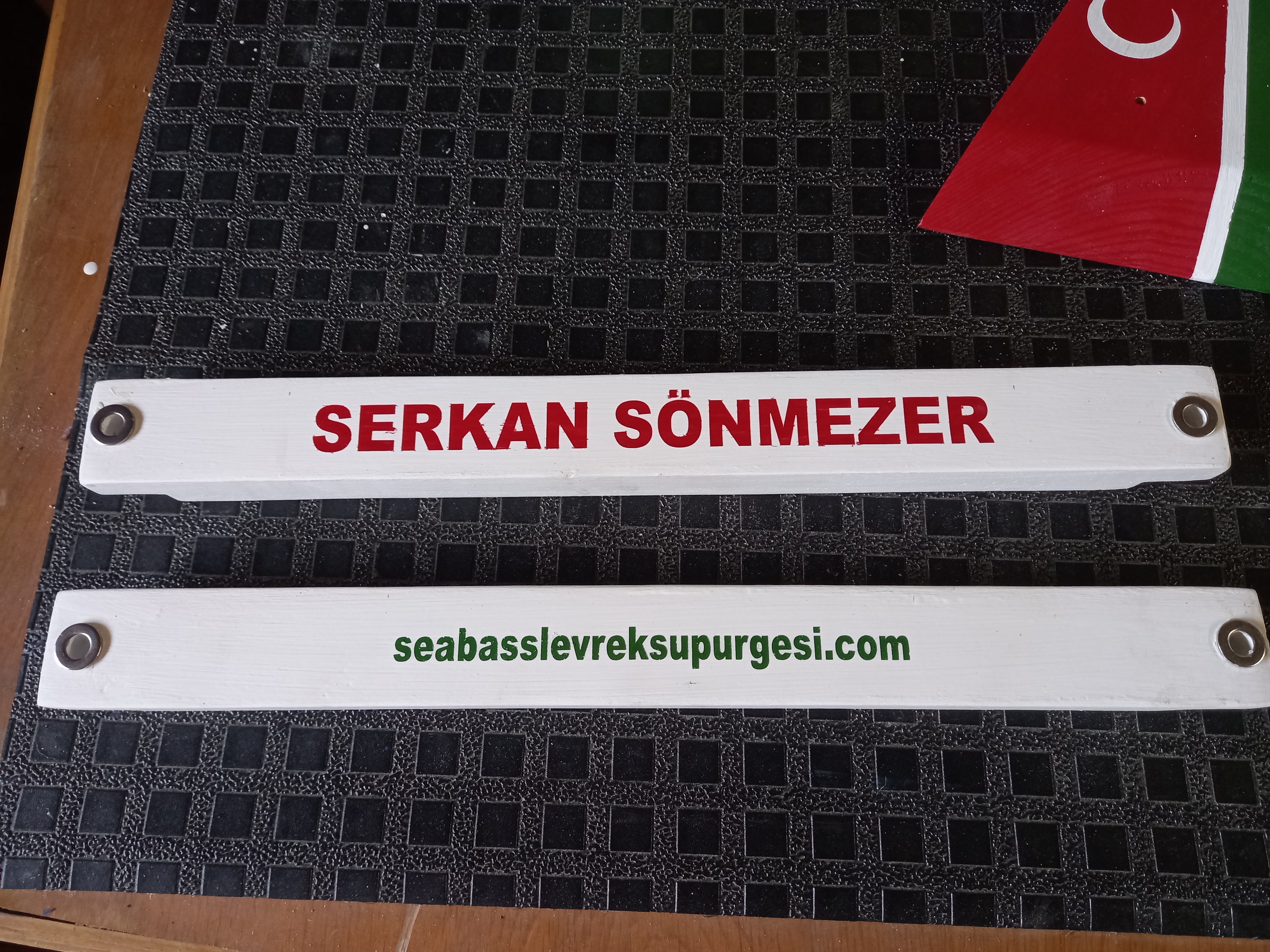 Levrek süpürgesi üzerine Yazı ilavesi